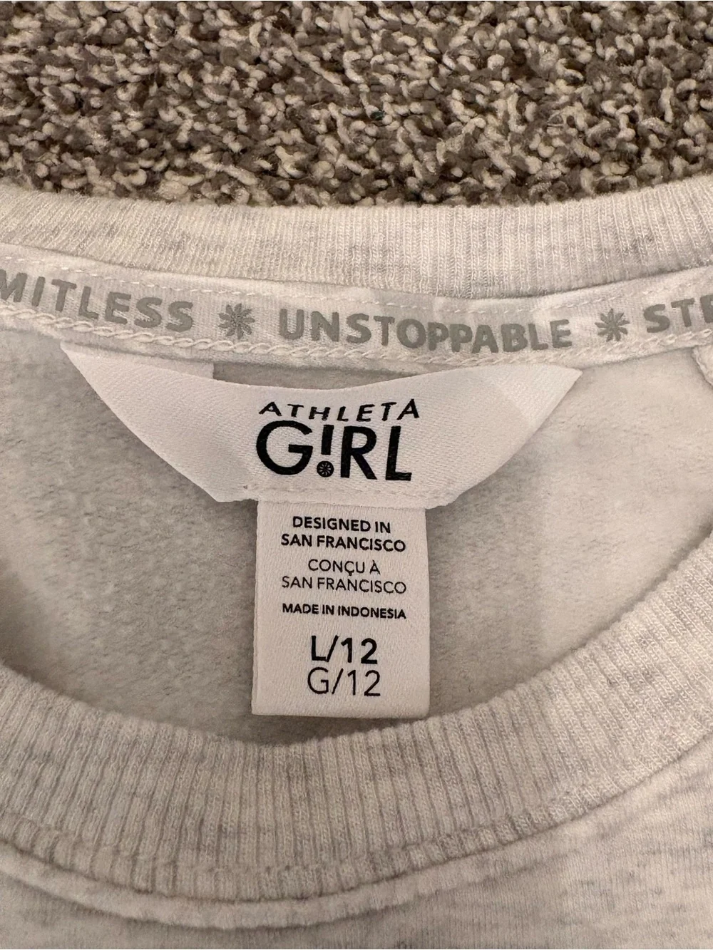 Athleta Light Gray Crewneck Sweatshirt - Girls
